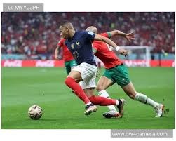 恐怖4人组冲水晶宫后防!数据示曼城赢紧咬枪手