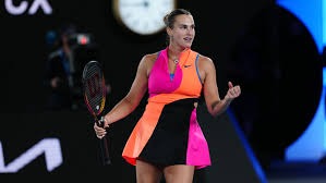 伦纳德26分 快船战胜活塞